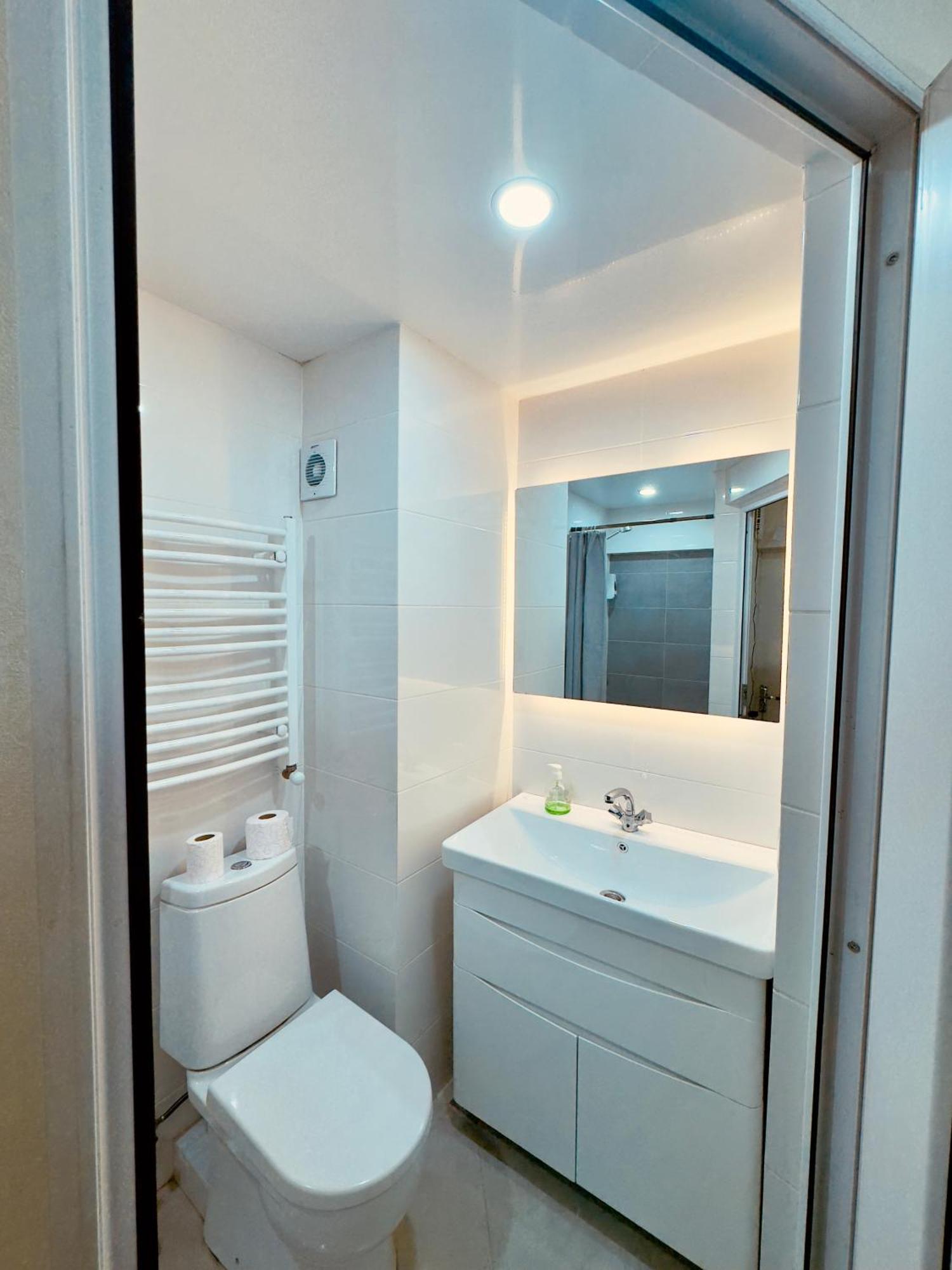 Gss - A Apartment Tbilisi Luaran gambar